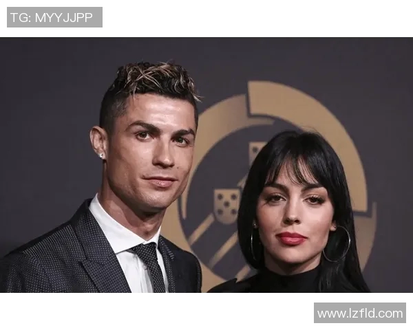 足球明星们幽默吐槽队友趣事大揭秘引发球迷热议