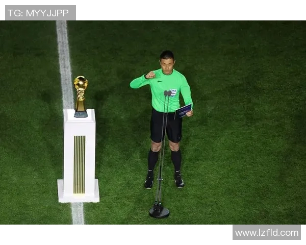 国际足球明星赛裁判的职责与挑战解析